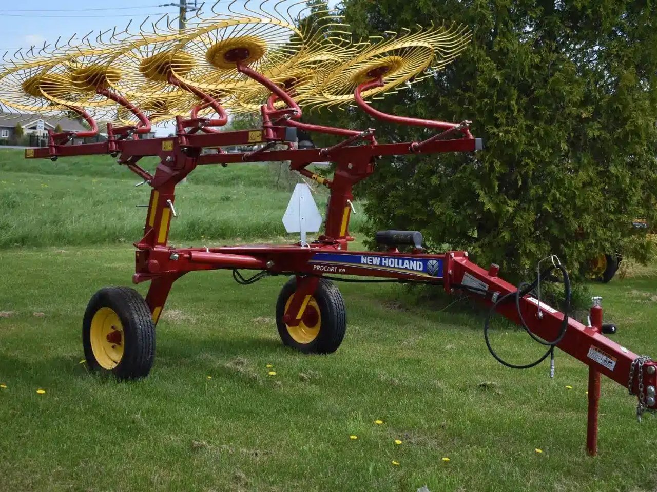 New Holland PROCART 819 râteau