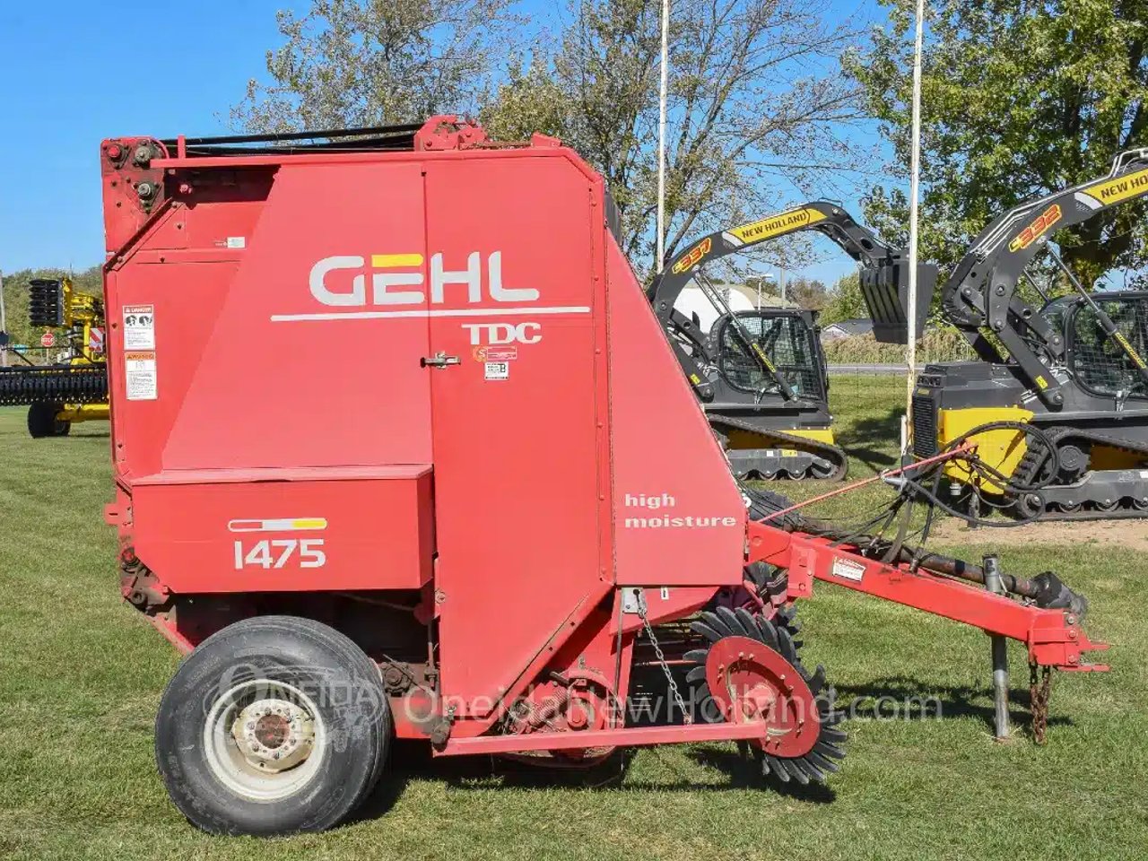 1998 Gehl 1475 TDC Presse à Balle Ronde