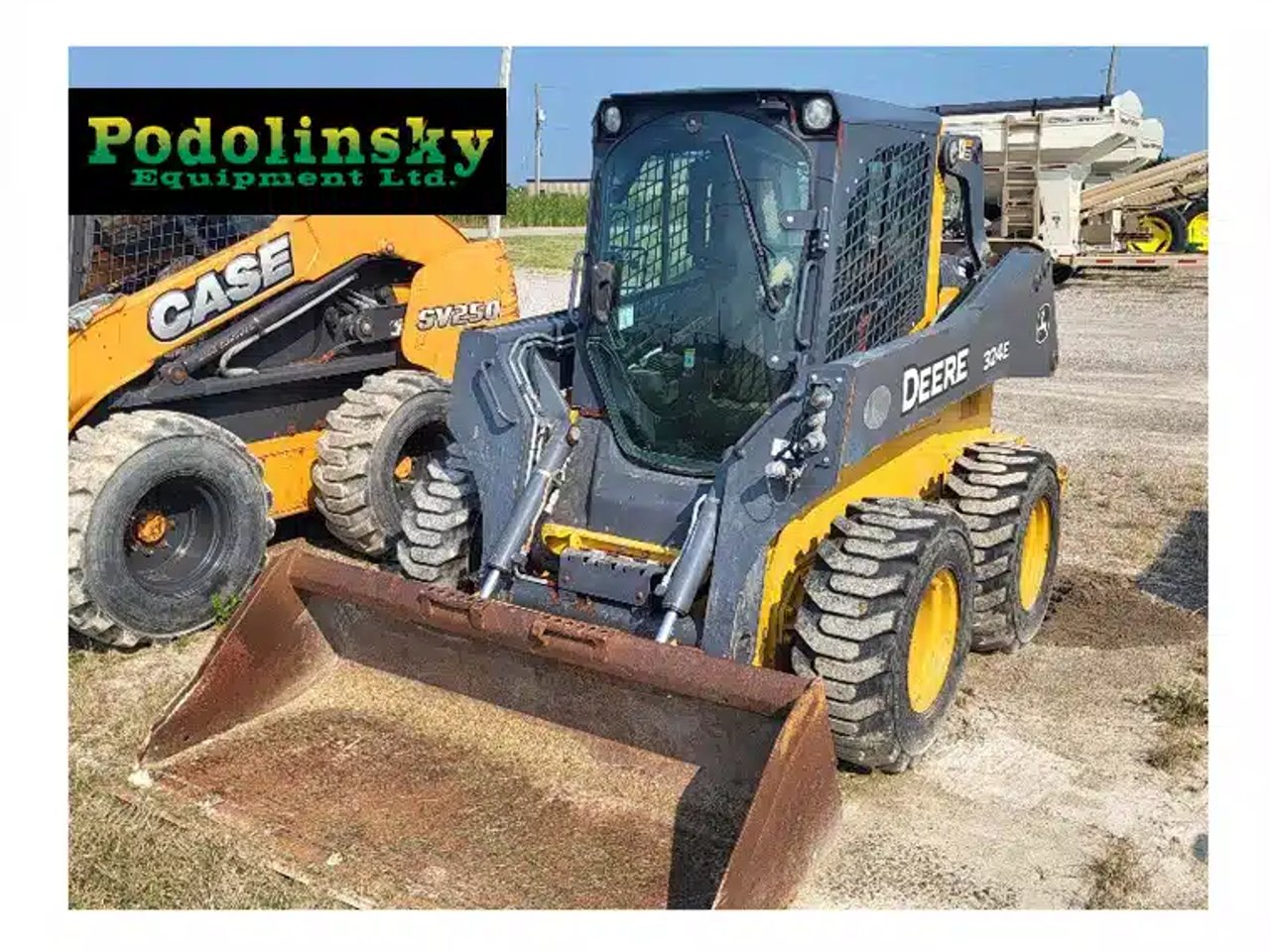 2018 John Deere 324E chargeuse à direction à glissement