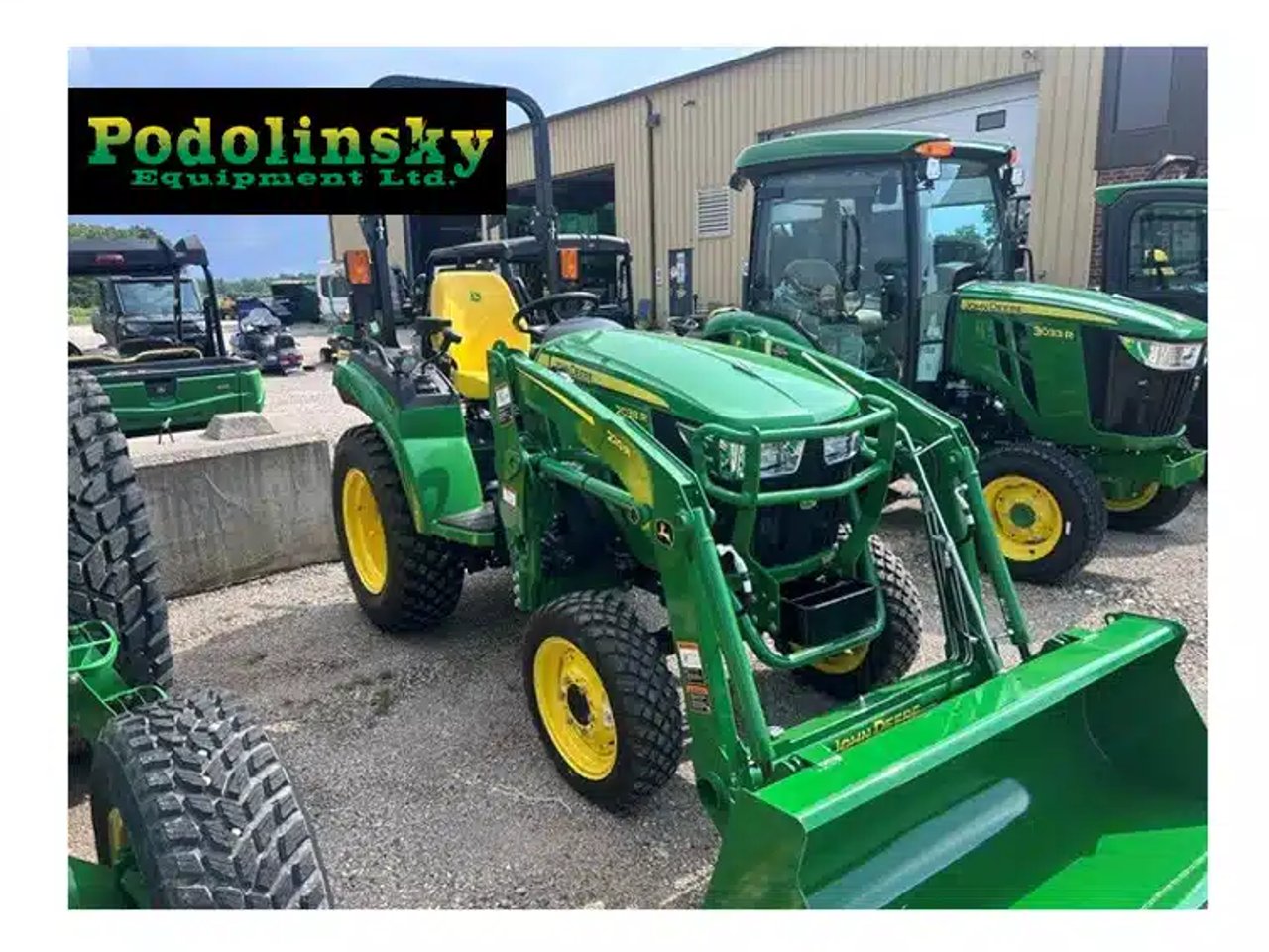 2026 John Deere 2038R Tracteur