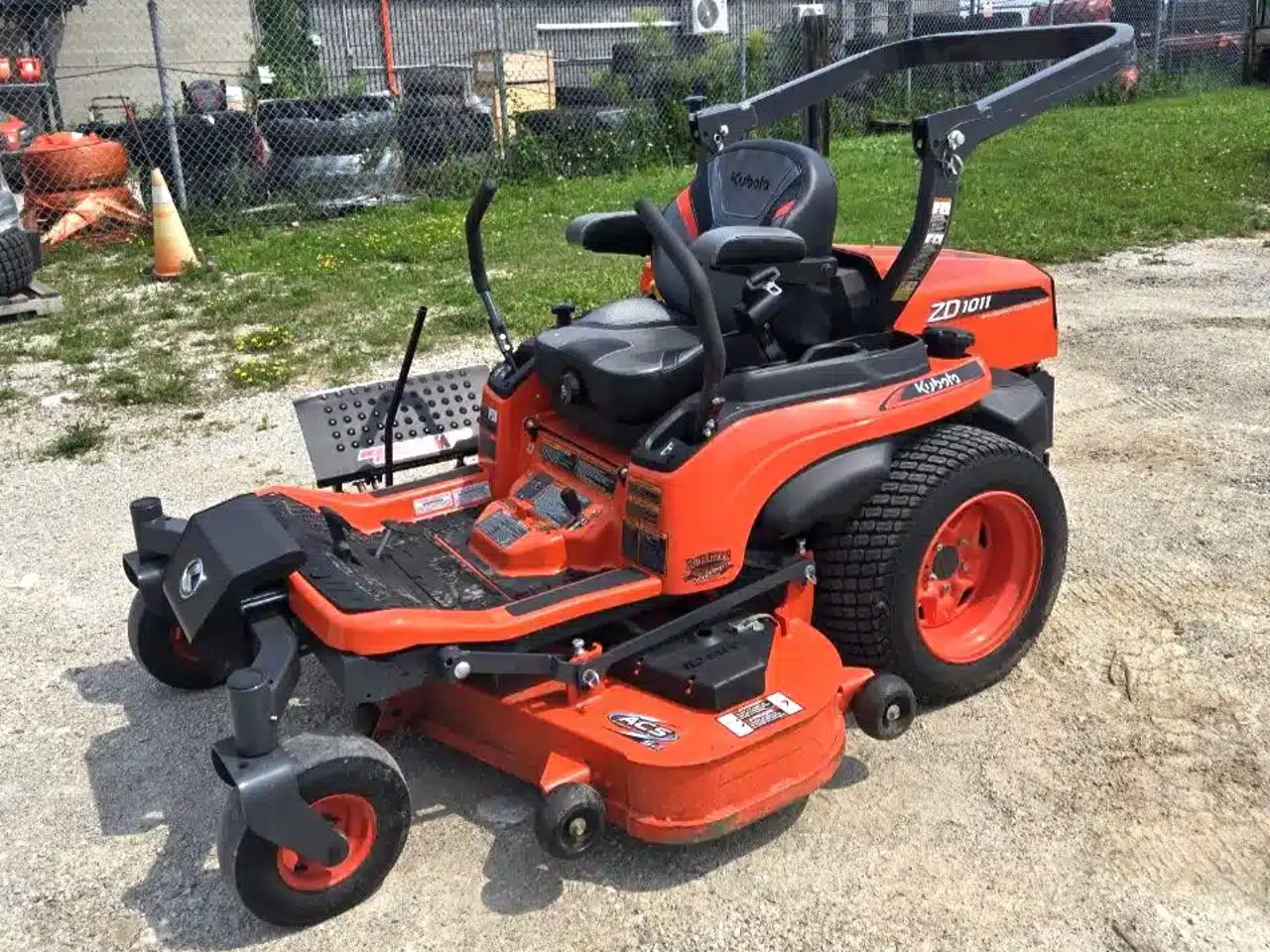 2025 Kubota ZD1211-3-60 Tondeuse à rayon de braquage zéro