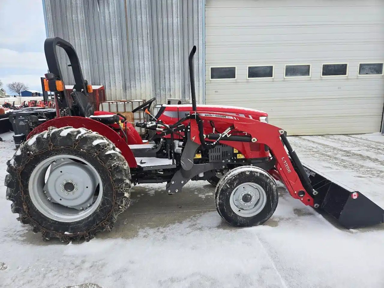 2018 Massey Ferguson 2604H Tracteur