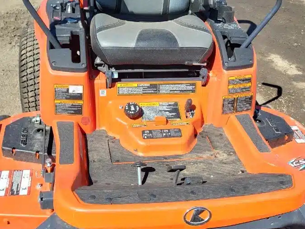 2023 Kubota ZG227LANC-3-60 Tondeuse à rayon de braquage zéro
