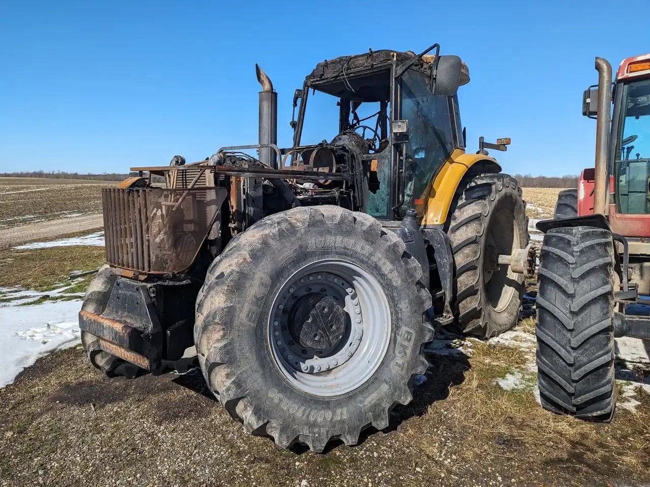 2005 Challenger MT665B Tracteur