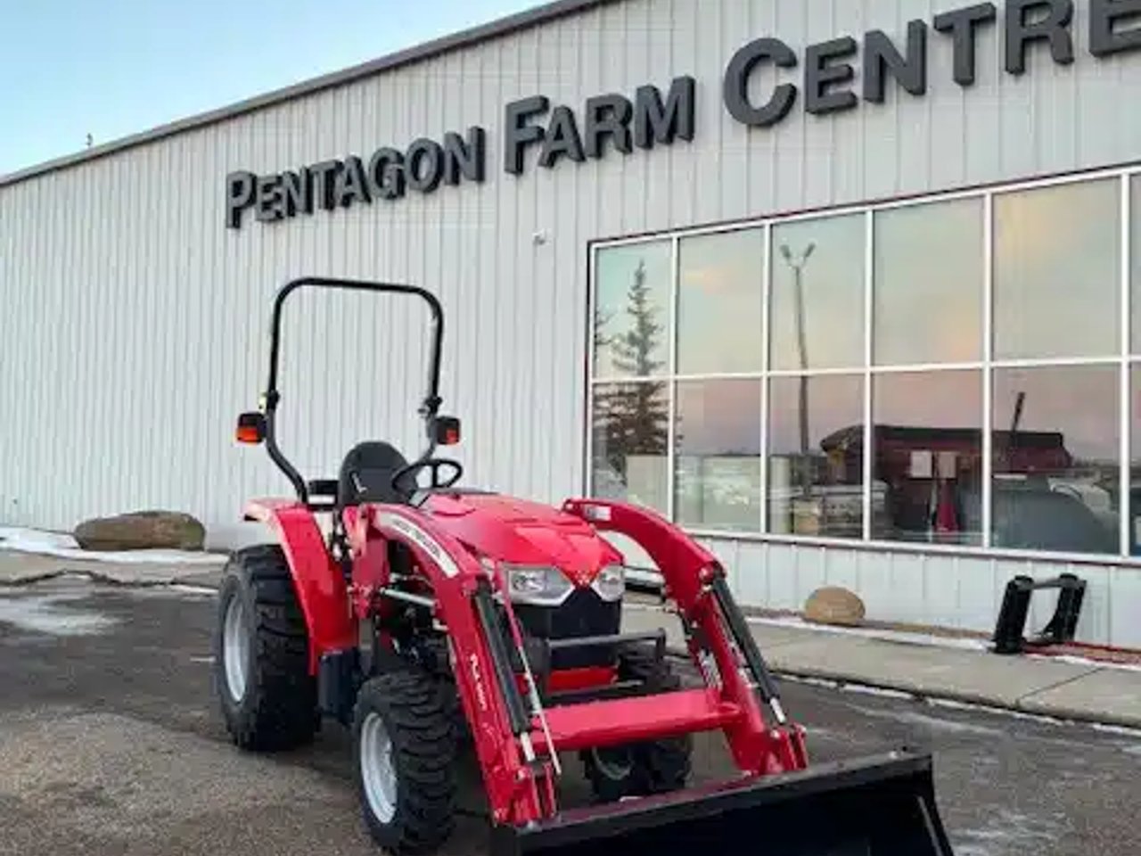 2022 Massey Ferguson 1840 E Tracteur