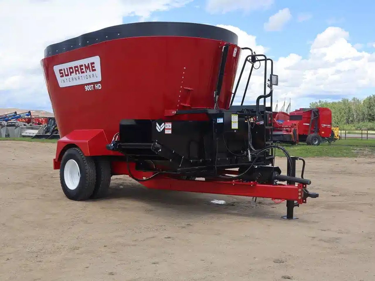 2026 Supreme 900T Vertical Mixer Single Axle HD Mélangeur