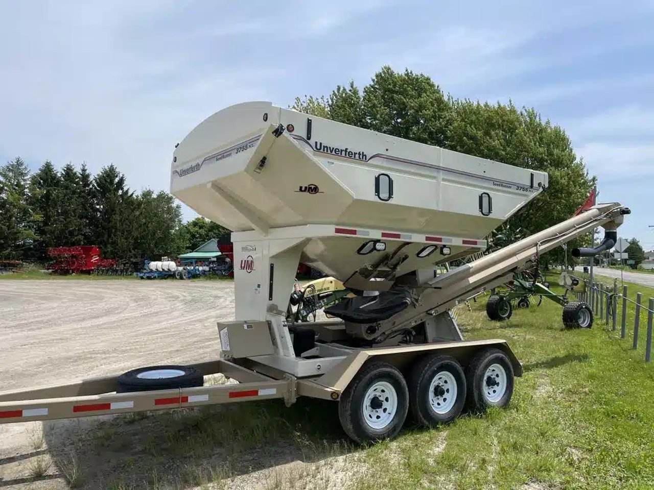 2024 Unverferth 3755XL semences Tender