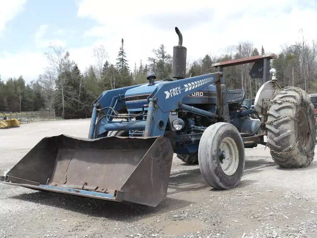 Ford 3910 Tracteur