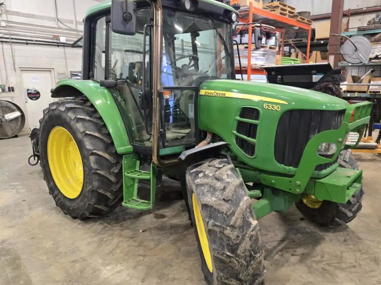 John Deere 6330 Tracteur