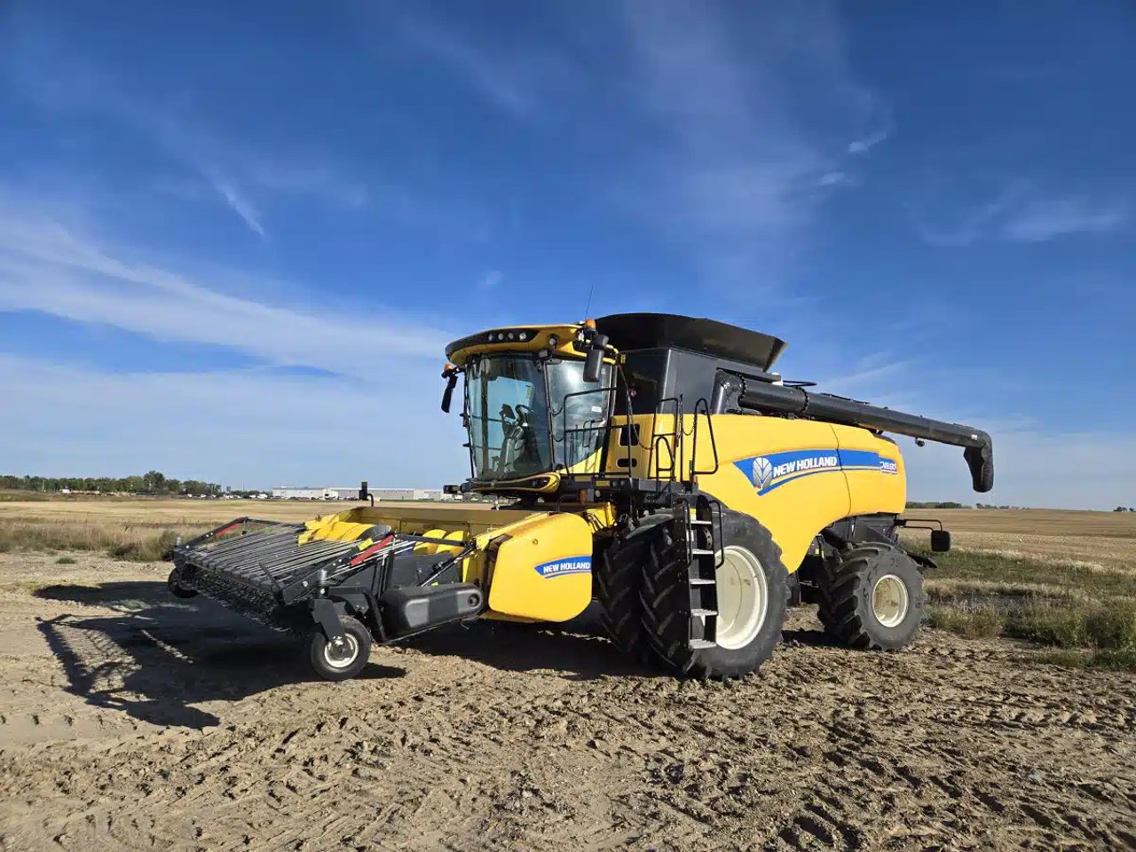 2016 New Holland CX8.80 Batteuse