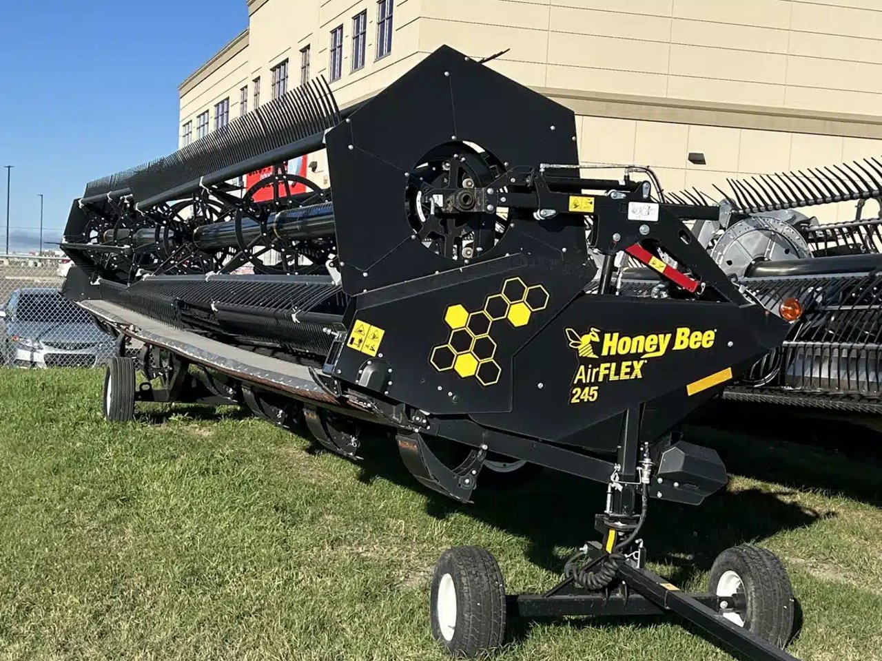 2023 Honey Bee AF245
