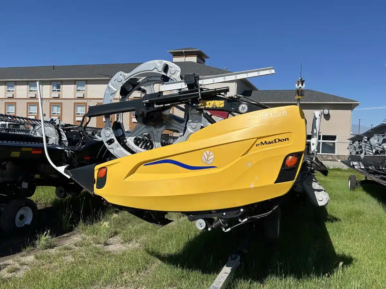 2024 MacDon FD240
