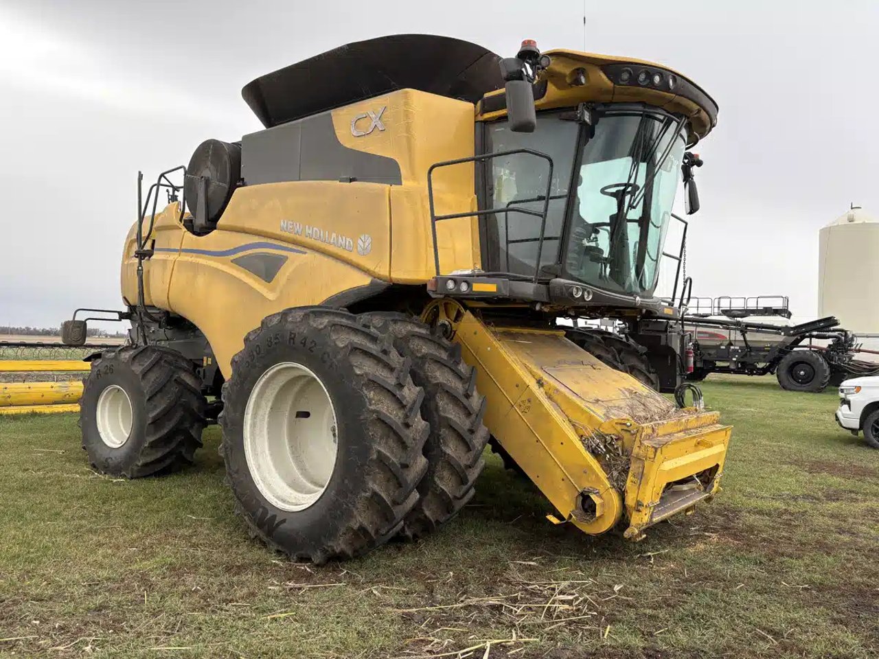 2024 New Holland CX8.80 Batteuse