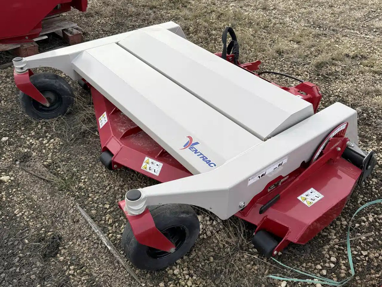 2023 Ventrac MU720 Tondeuse de finition