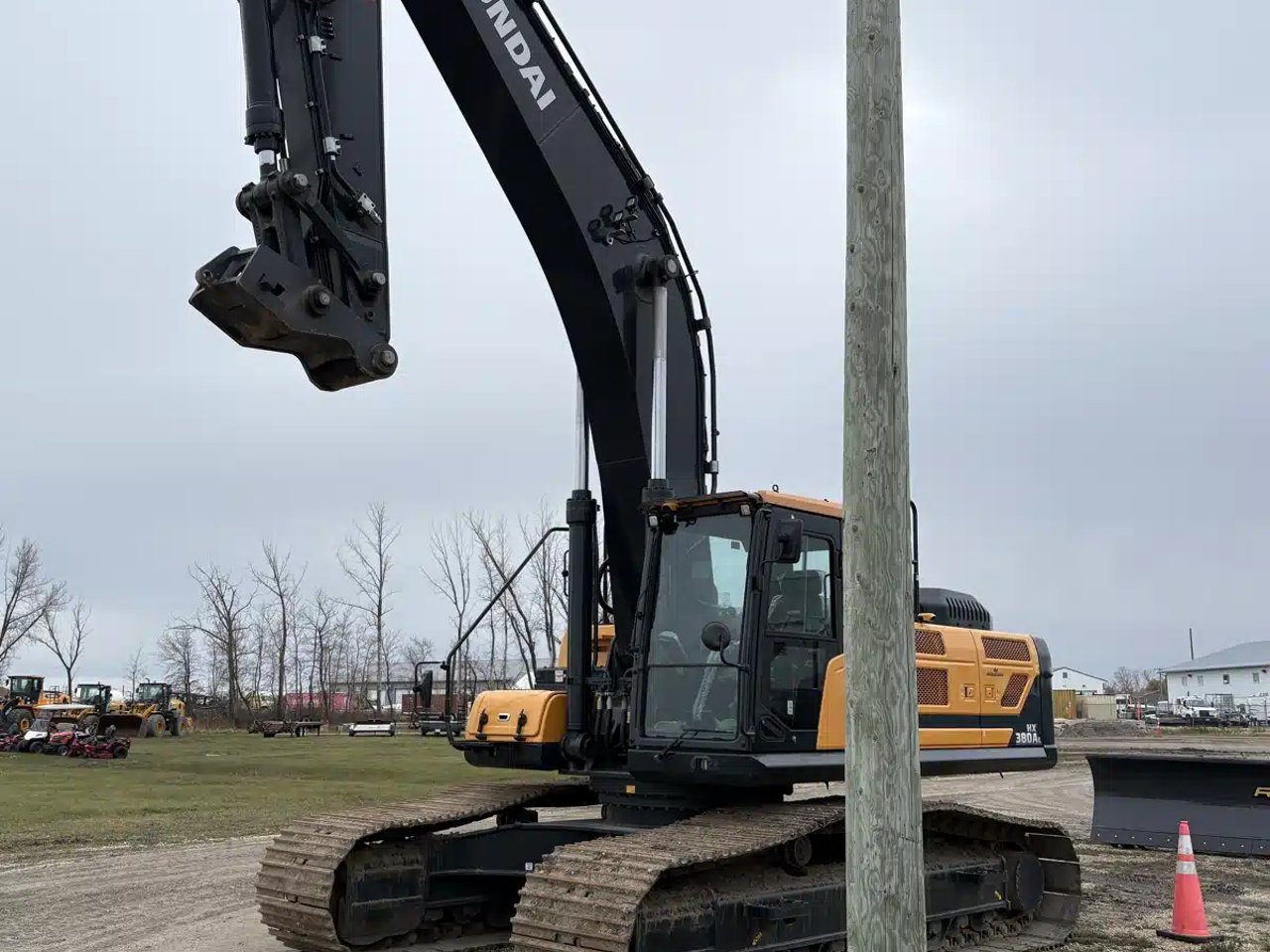 2023 Hyundai Ind HX380AL Excavatrice