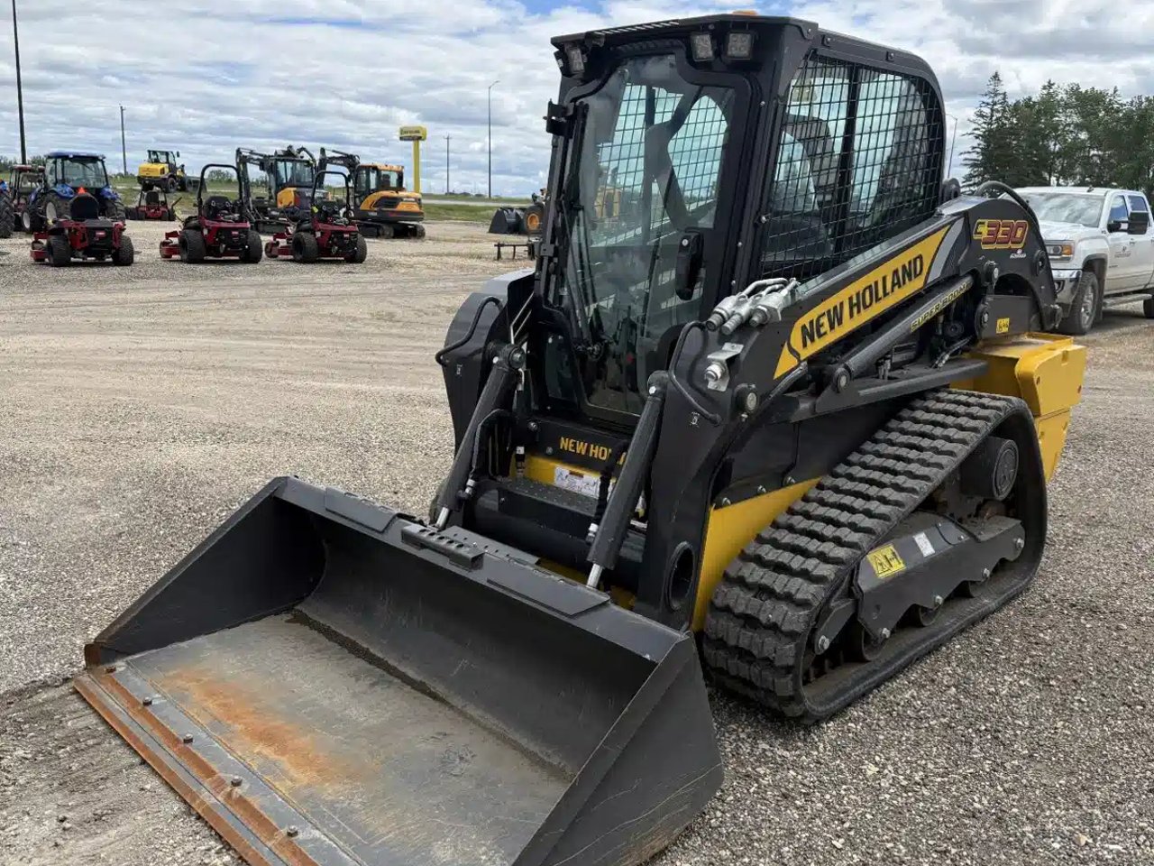 2025 New Holland C330 Chargeur sur chenilles