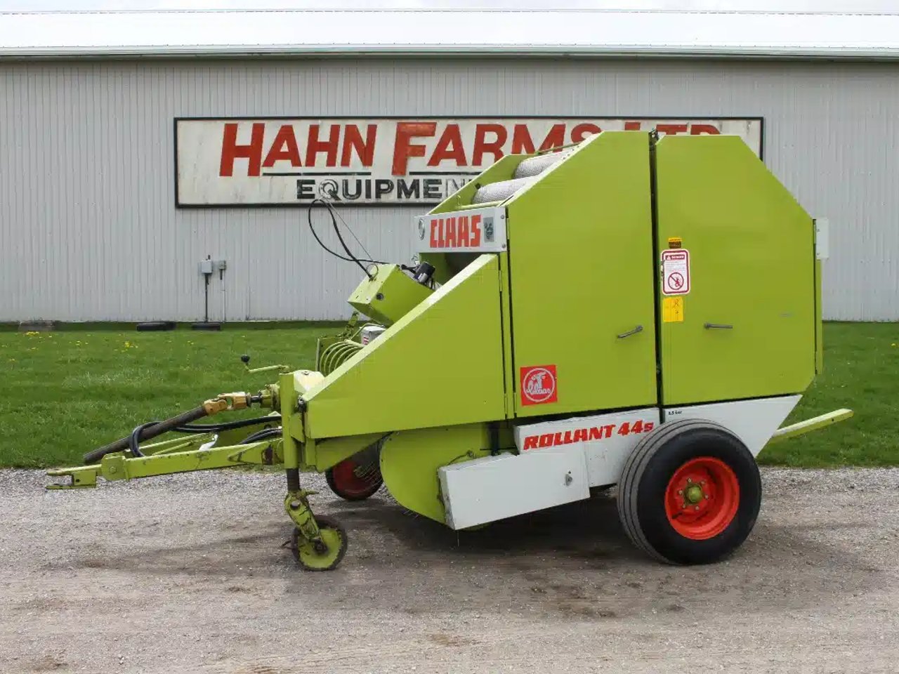 CLAAS ROLLANT 44S Presse à Balle Ronde