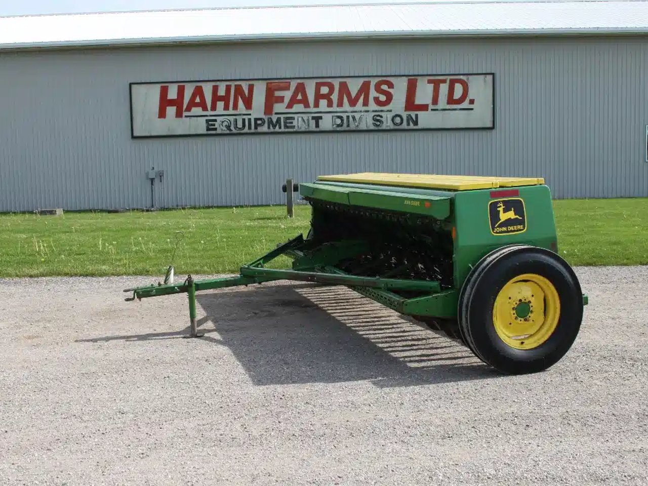 John Deere 8300 Semoir