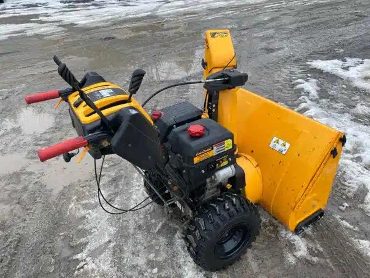 Cub Cadet 420CC Souffleur à neige
