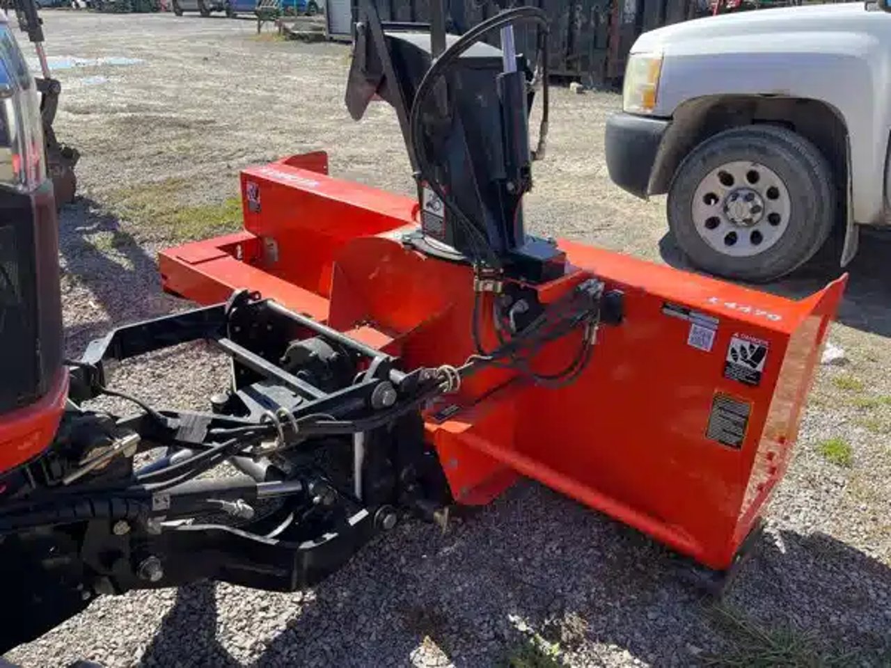 2015 Kubota L4479 Souffleur à neige