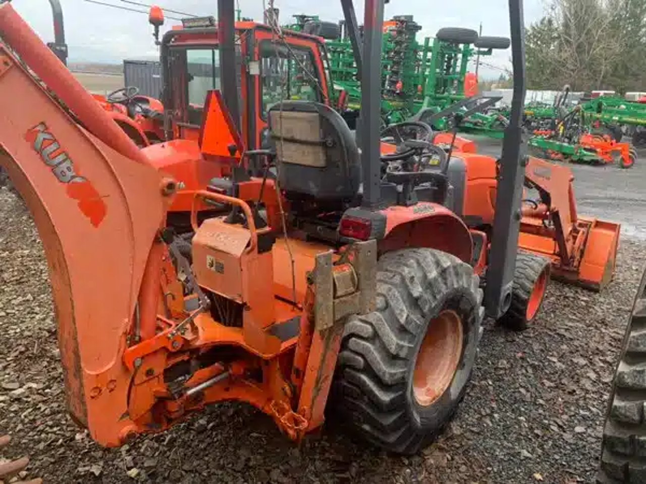 2011 Kubota B26 Rétrocaveuse