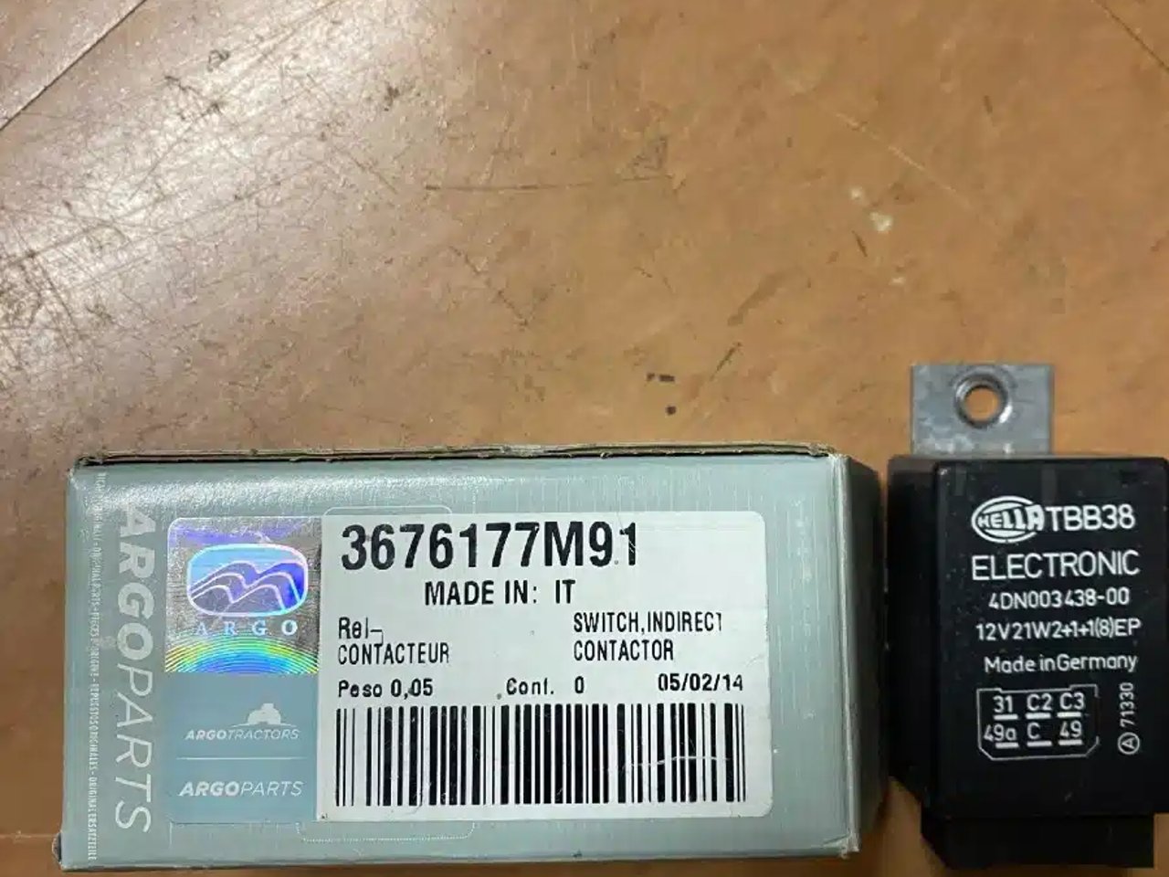 McCormick Switch 3676177M91 pièces - neuves et usagées