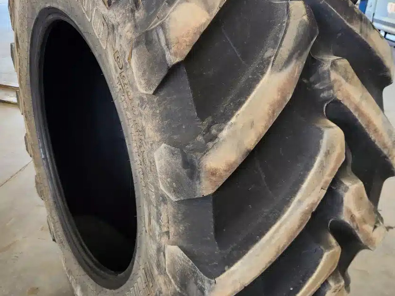 Trelleborg 650/60R34 Pneus