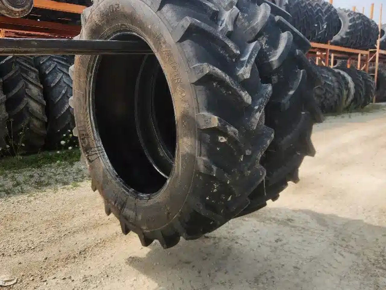 Cultor 480/70R38 Pneus