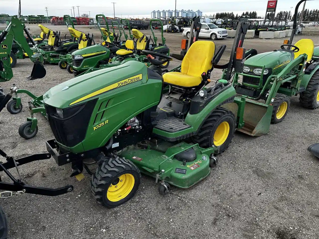 2015 John Deere 1025R Tracteur