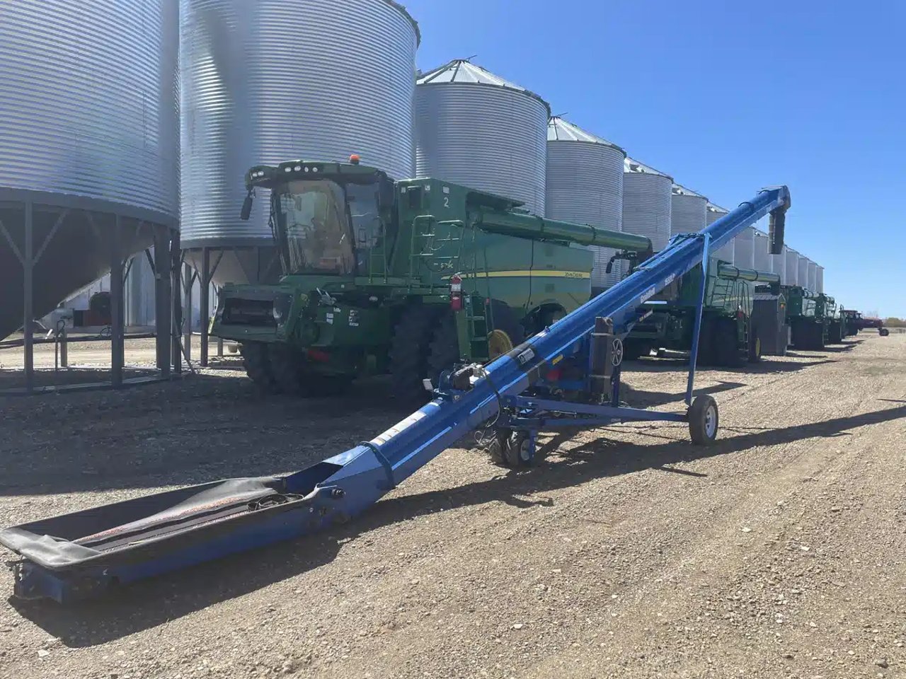 2020 Brandt 1552LP+ Vis à grain