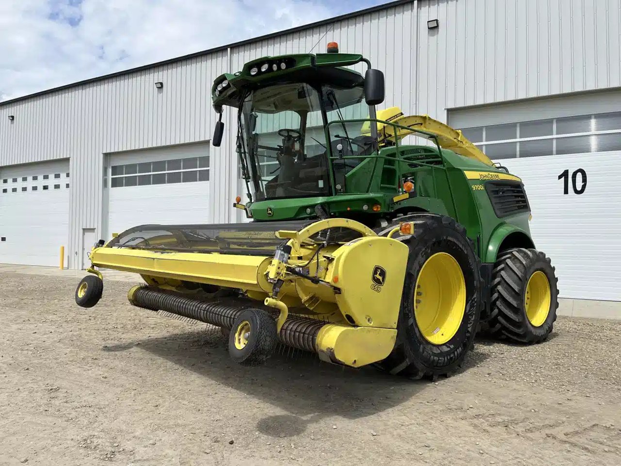 2019 John Deere 9700 Fourragère