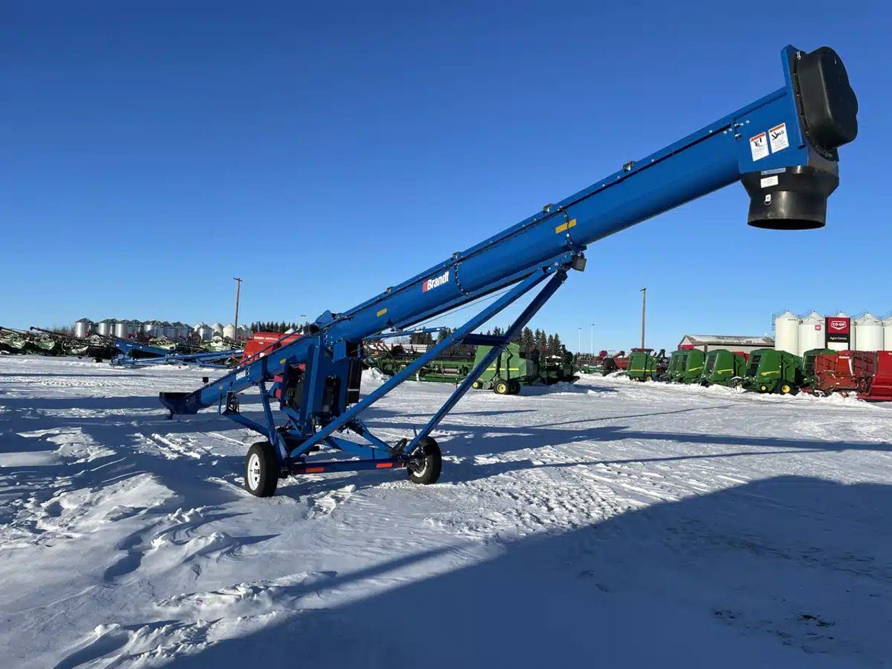 2023 Brandt 1345A HP Vis à grain