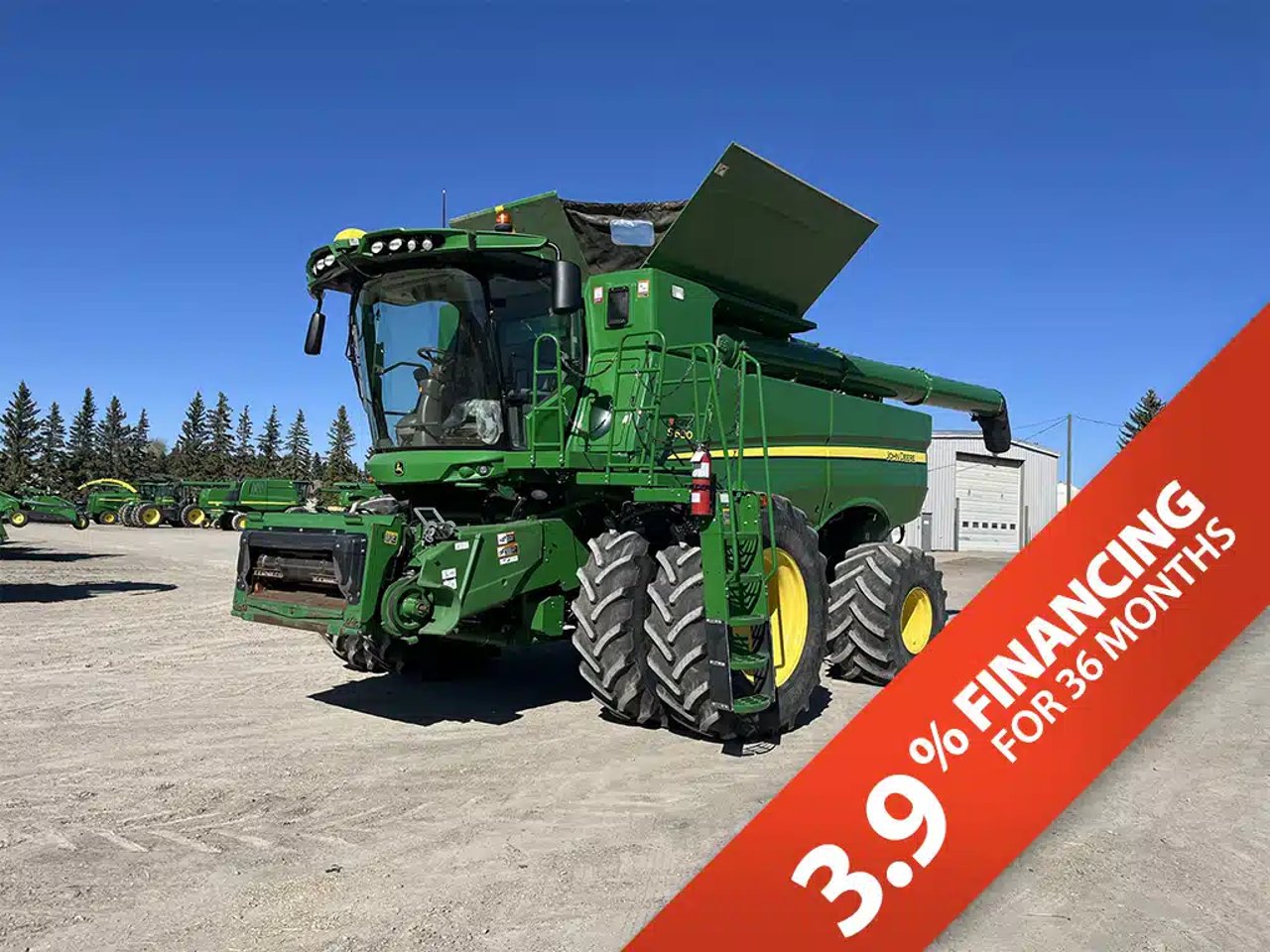 2017 John Deere S680 Batteuse