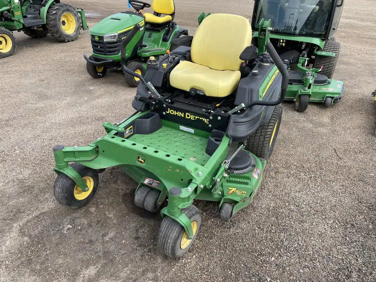 2013 John Deere Z920M Tondeuse à rayon de braquage zéro