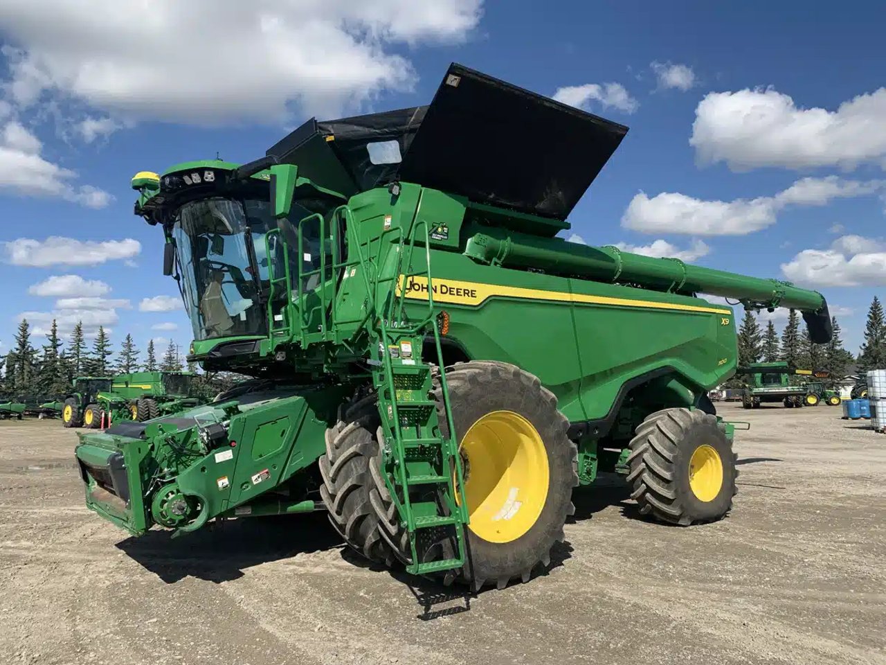 2022 John Deere X9 1100 Batteuse