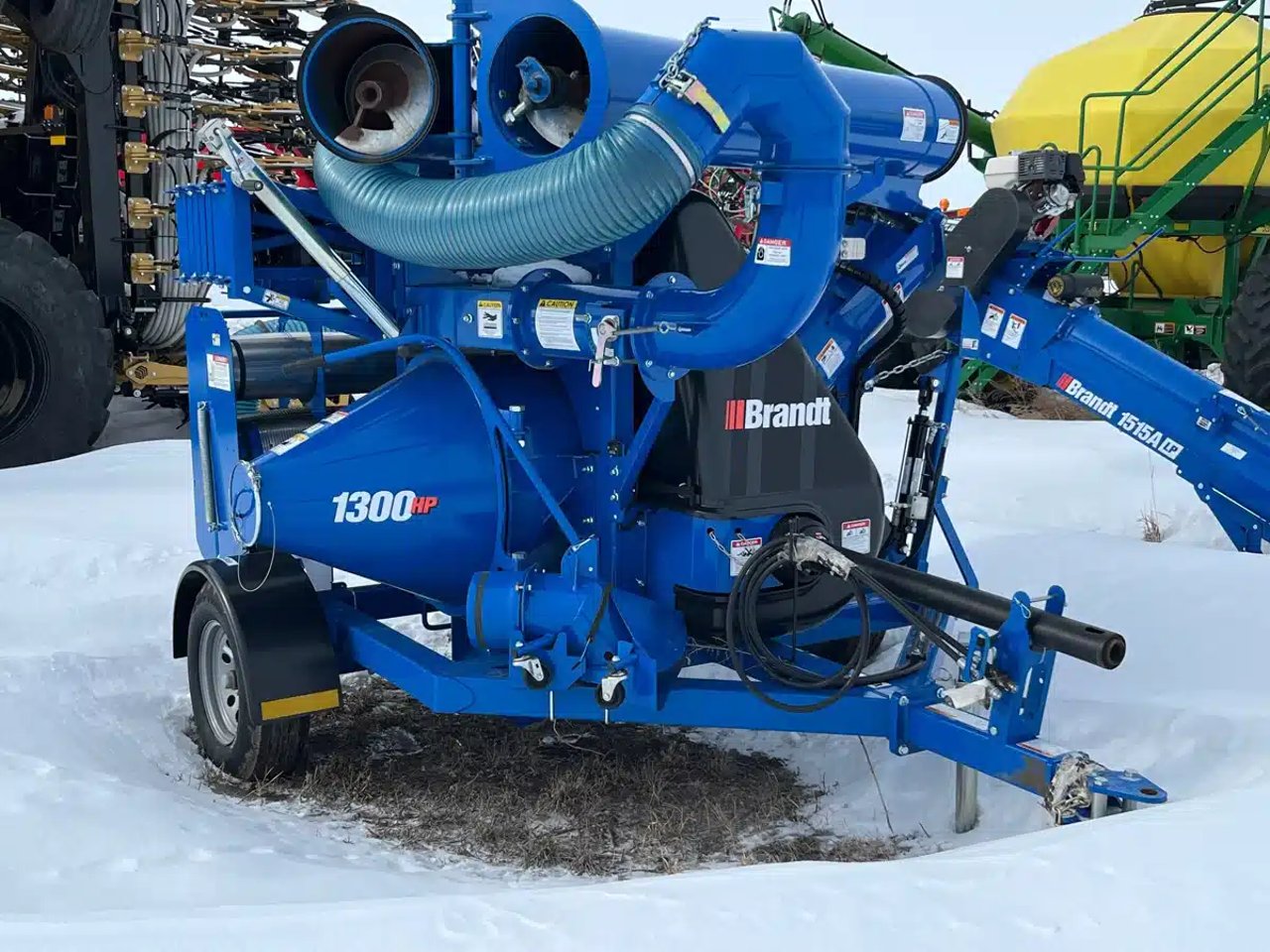 2023 Brandt 1300HP transporteur de grain