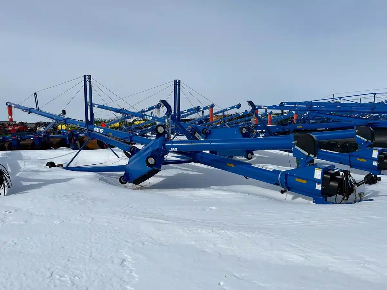 2023 Brandt 1080HP Vis à grain