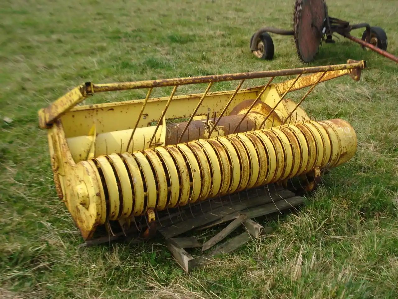 New Holland Nez - Ramasseur