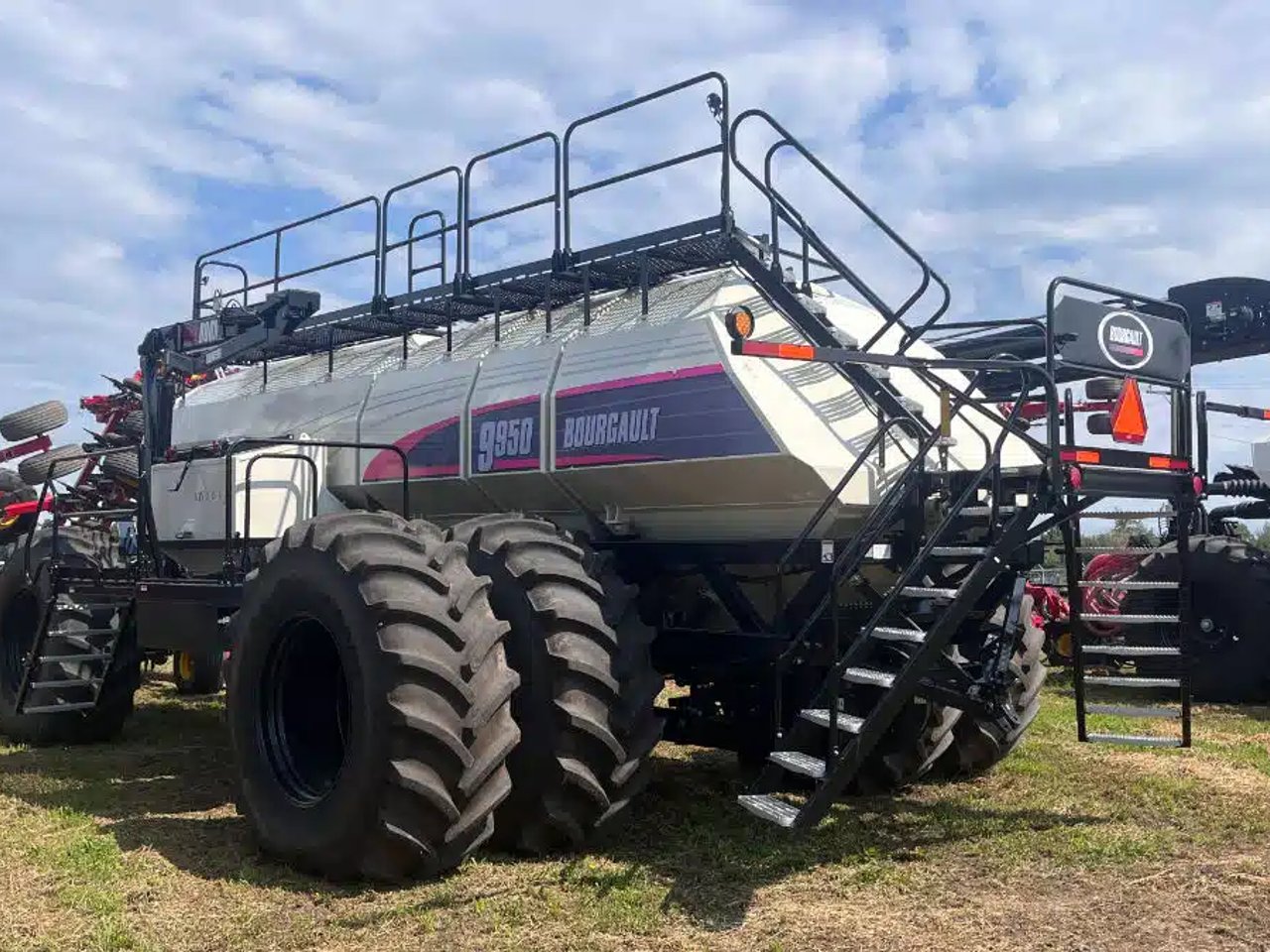 2021 Bourgault 9950 Remorque pneumatique