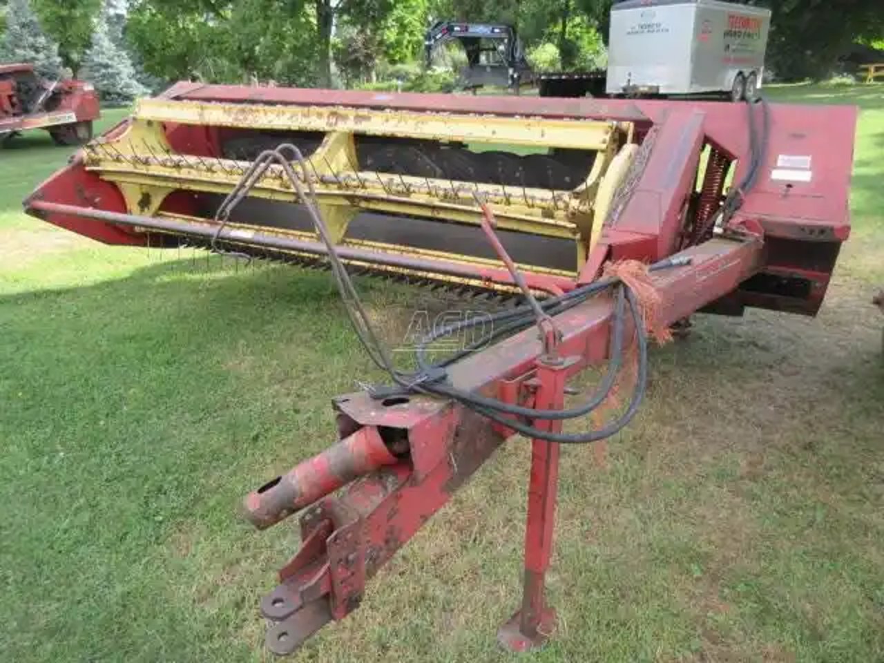 New Holland 489 Faucheuse-conditionneuse