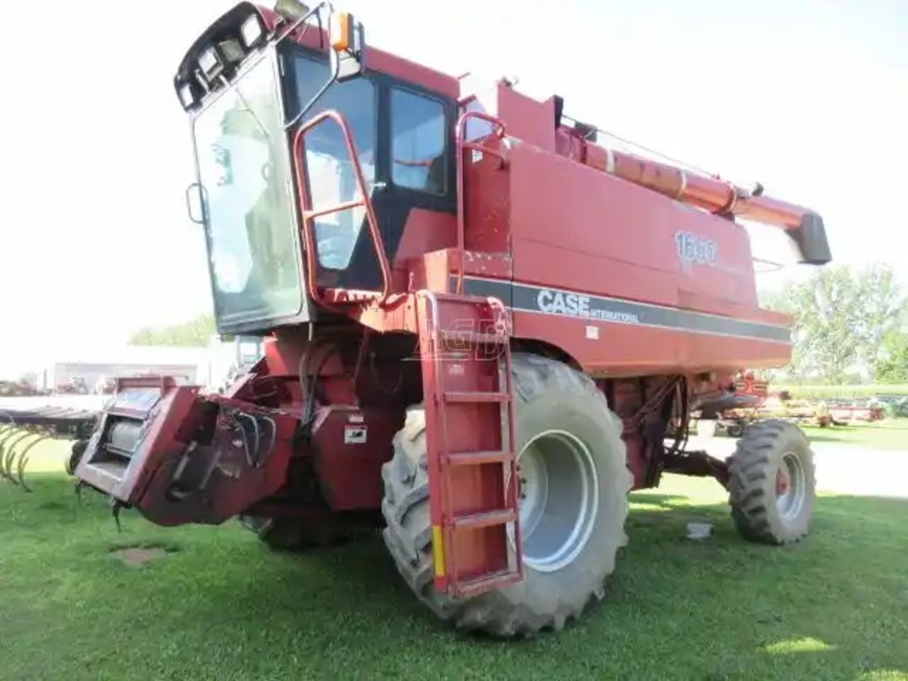 1987 Case IH 1660 Batteuse