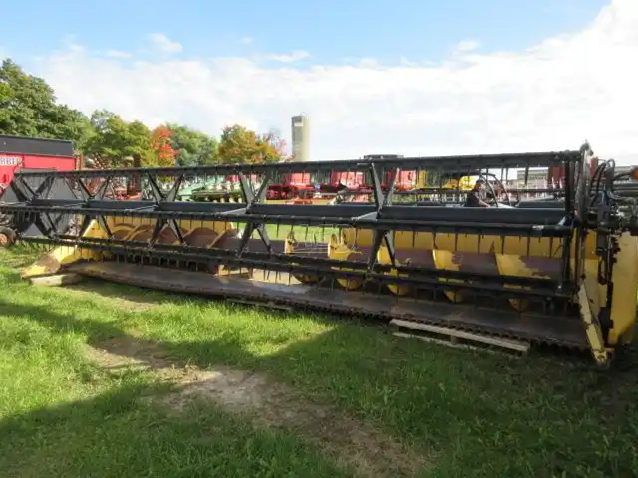 2003 New Holland 74C Header - Flex