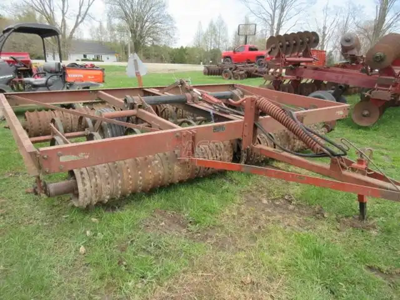 International Harvester 315 Rouleau-cultivateur Culti-Mulcher