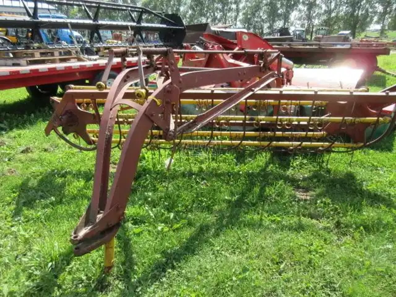 New Holland 55 râteau