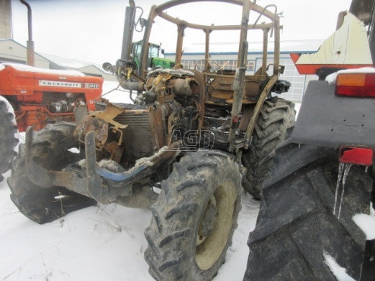 New Holland POWERSTAR 75 Tracteur