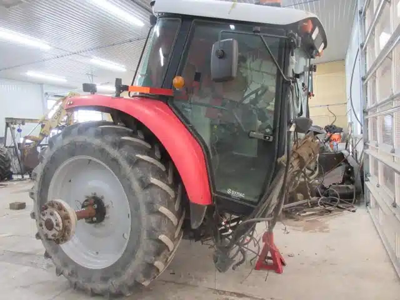 2000 Massey Ferguson 8220 Tracteur