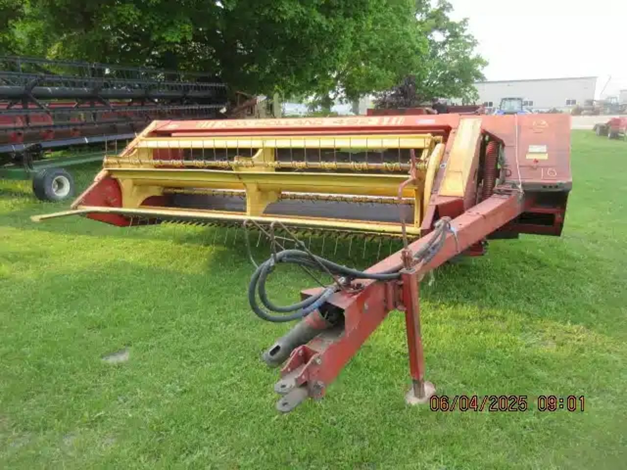 New Holland 492 Faucheuse-conditionneuse