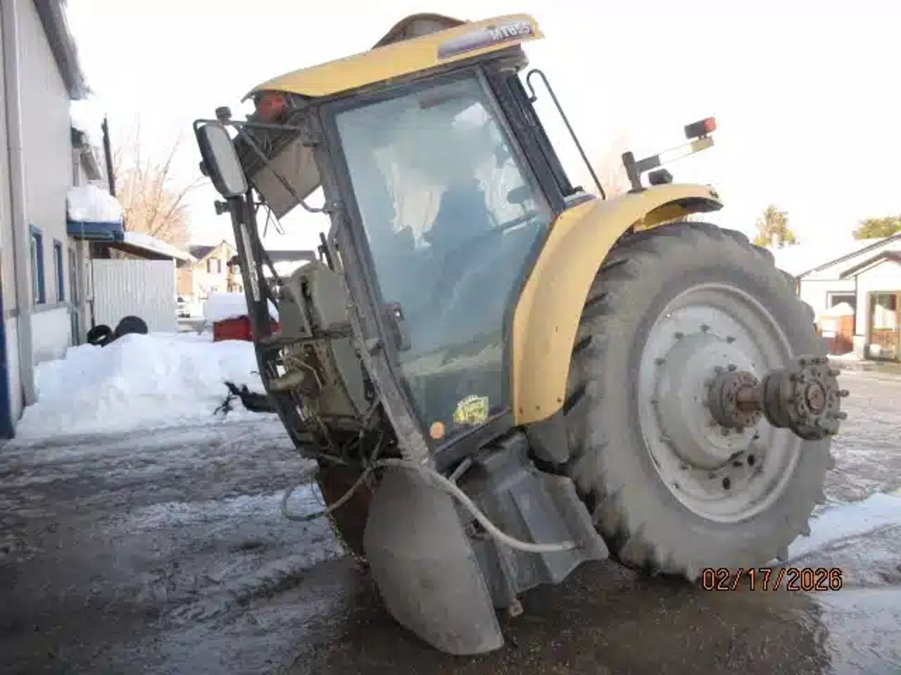 2004 Challenger MT655 Tracteur