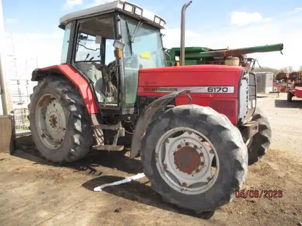 Massey Ferguson 6170 Tracteur