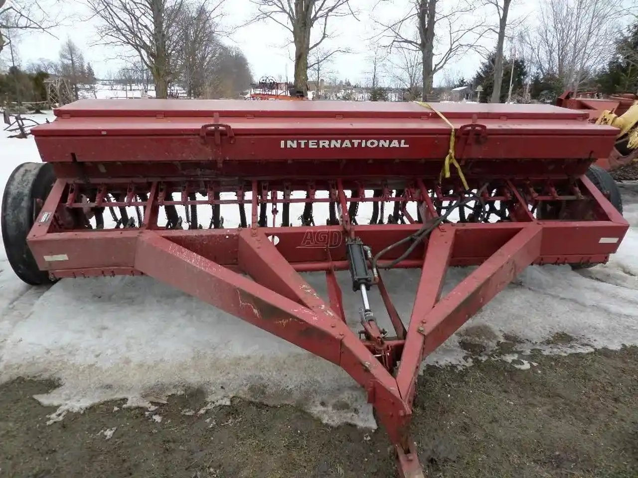 International Harvester 510 Semoir